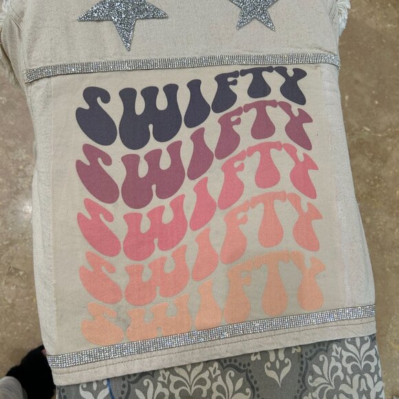 Taylor the "SWIFTY" Jacket check-out the video. Newly engaged girl!! - Picture 6 of 6